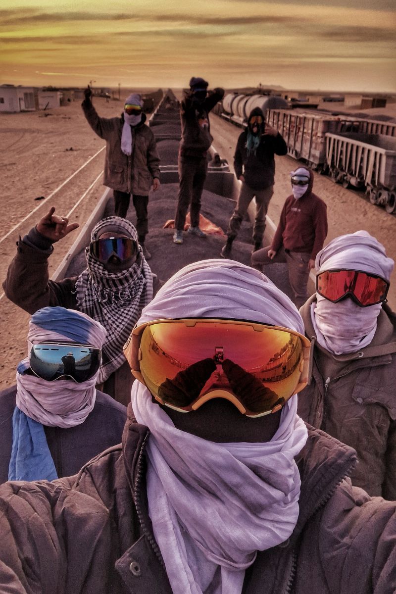 Gruppenbild auf dem Iron Train in Mauretanien