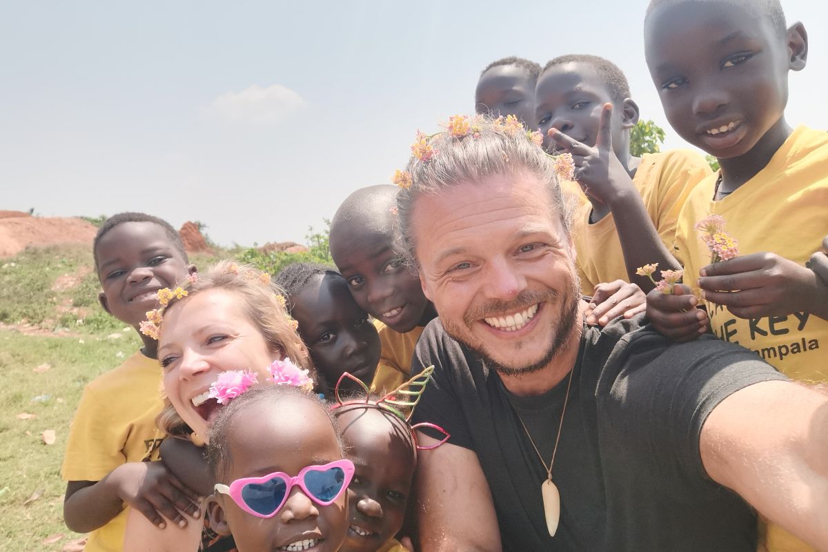 Nick und Steffi bei dem Treffen der 22Stars Kids in Kampala